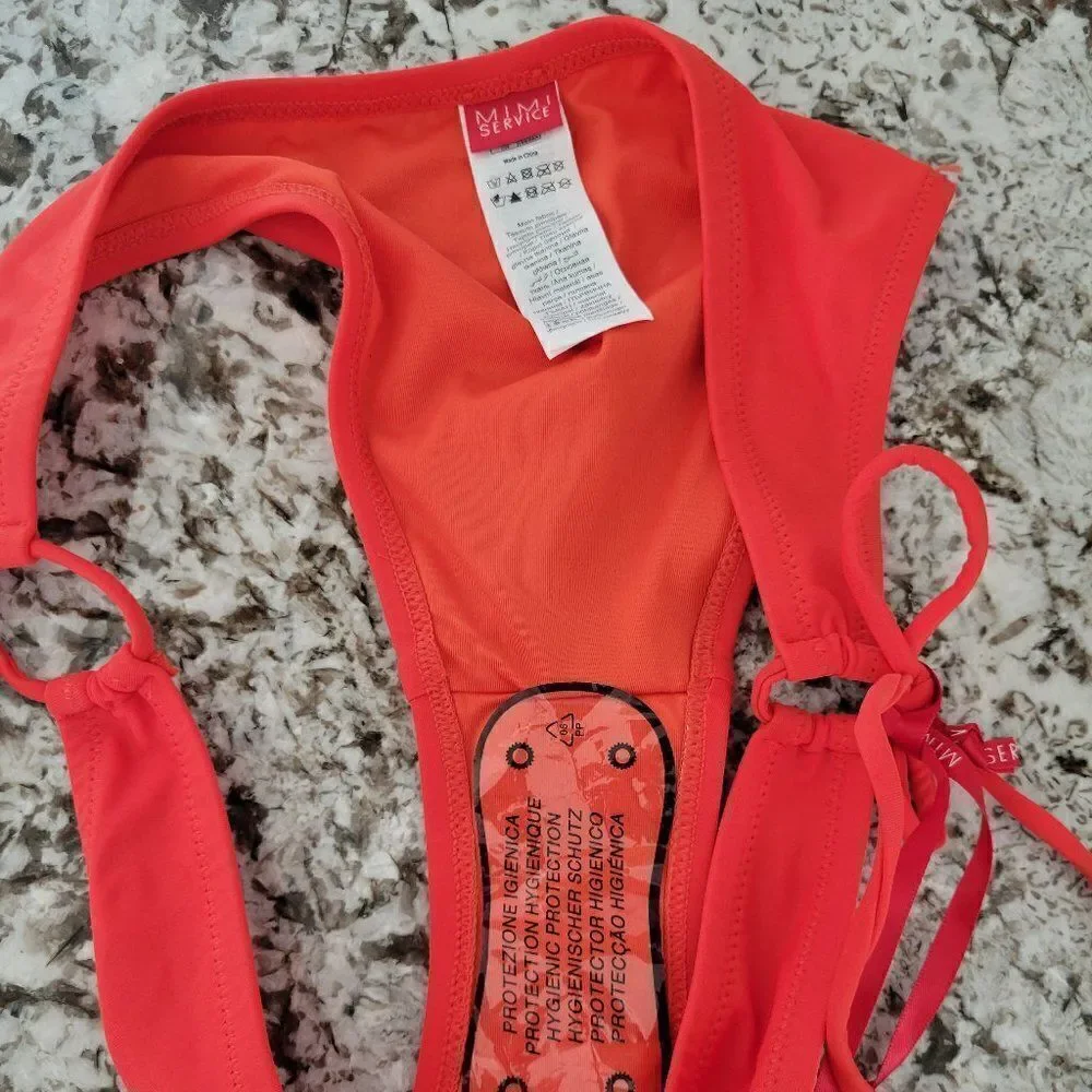 MIMI Servise  bikini swimsuit bottoms size M‎